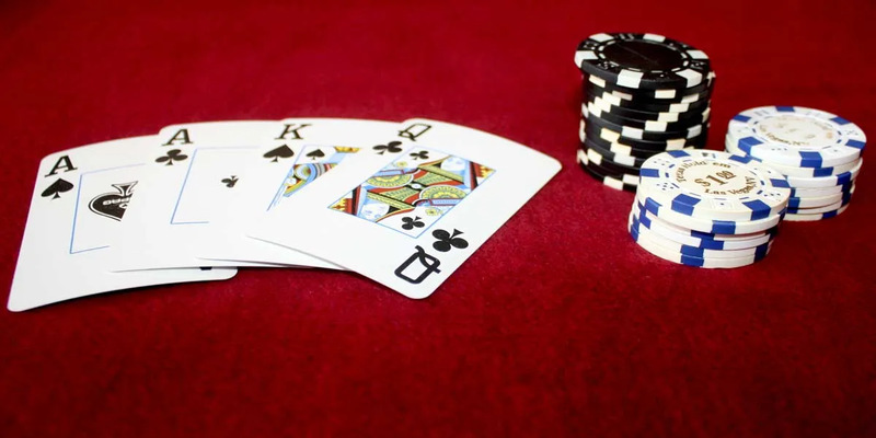 Đôi nét về cách chơi poker cơ bản